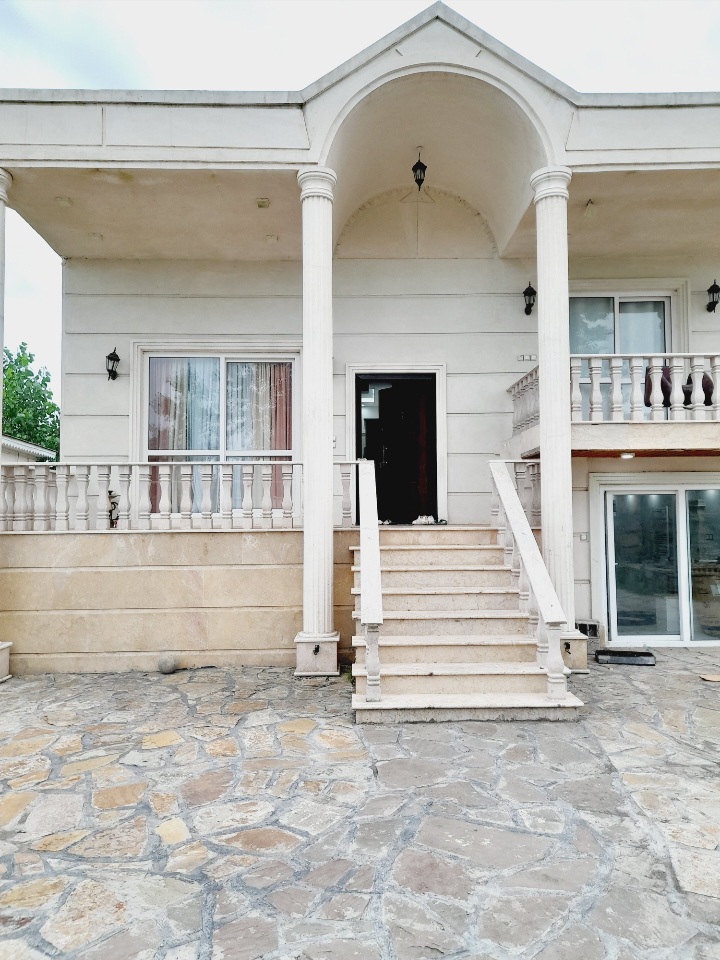 ویلای استخردار در چاف و چمخاله ویلای استخردار در چاف و چمخاله